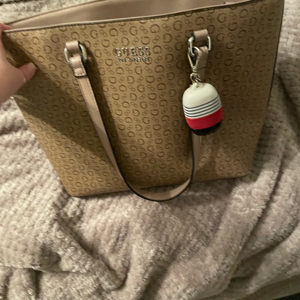 Purse - Picture 2 of 3
